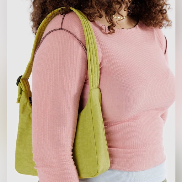 BAGGU Mini Nylon Shoulder Bag- Lemongrass - Picture 3 of 5